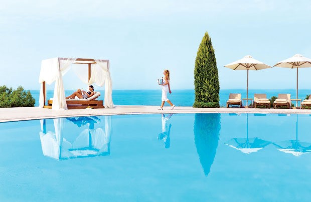 У луксузне хотеле улажу стотине милиона евра